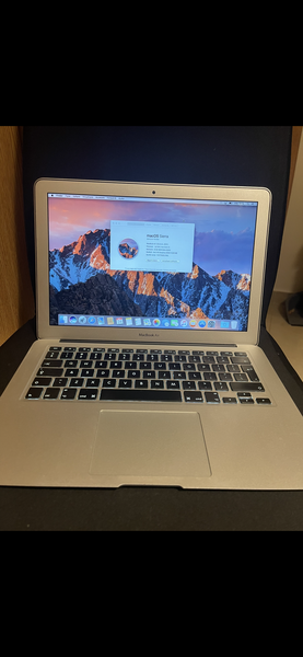 MacBook Air 13,5 inch