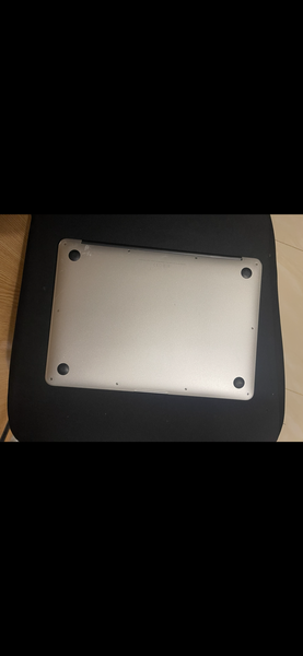 MacBook Air 13,5 inch